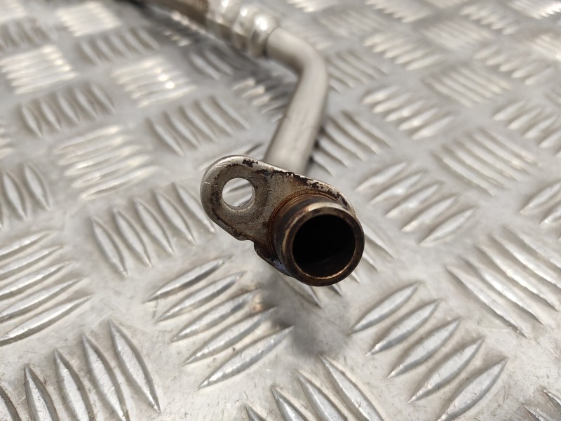 Recambio de tubo para volkswagen golf v berlina (1k1) 1.4 16v tsi referencia OEM IAM 03C145735C  