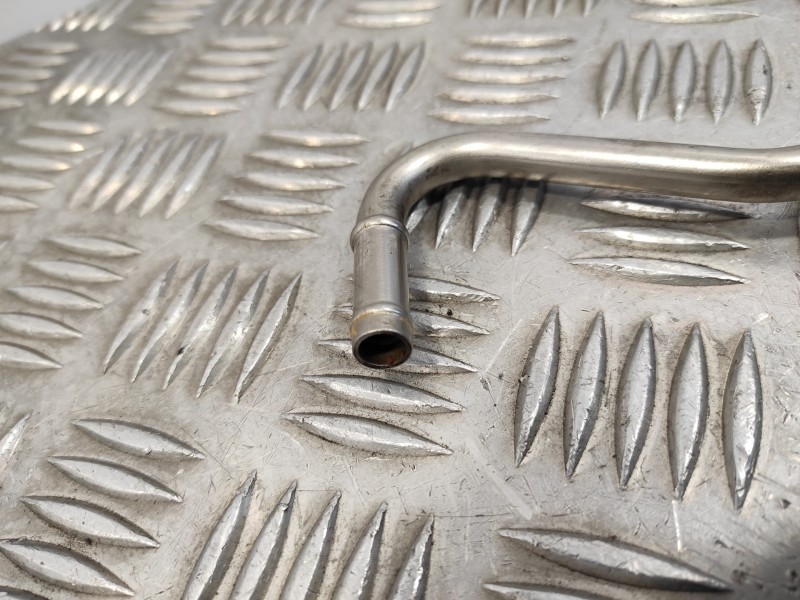 Recambio de tubo para volkswagen golf v berlina (1k1) 1.4 16v tsi referencia OEM IAM 03C121469C  