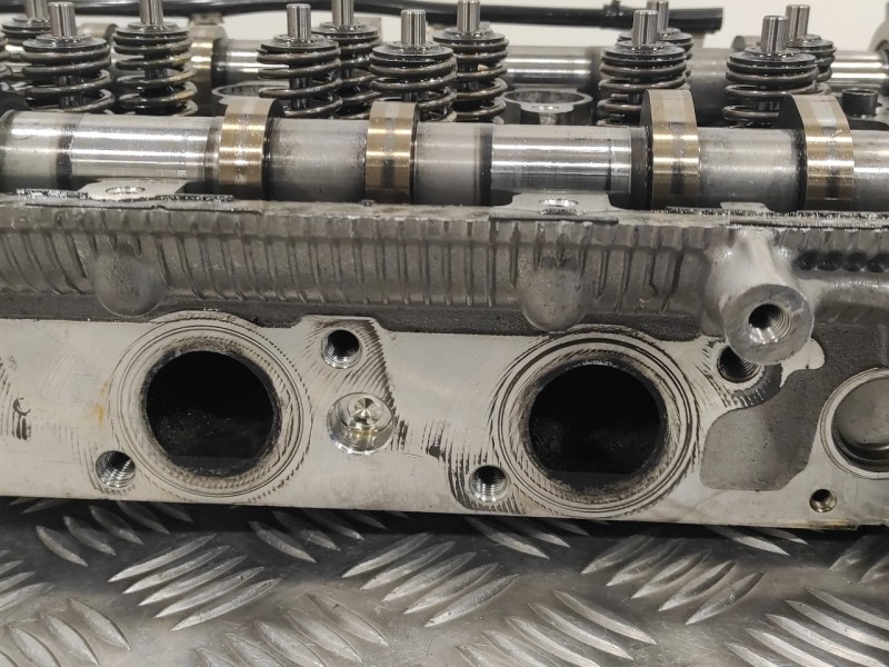 Recambio de culata para ford mondeo berlina (ge) 2.0 tdci cat referencia OEM IAM   