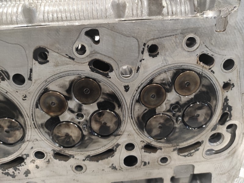 Recambio de culata para ford mondeo berlina (ge) 2.0 tdci cat referencia OEM IAM   