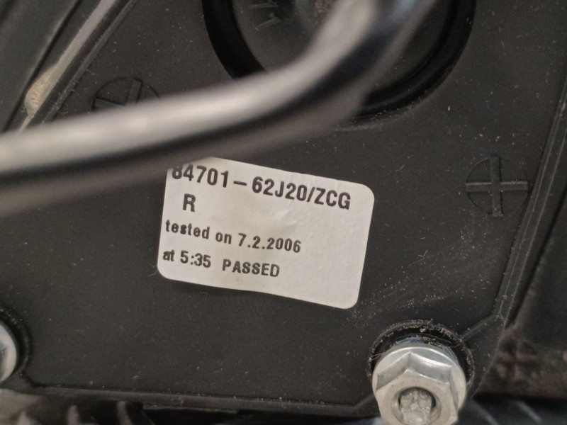 Recambio de retrovisor derecho para suzuki swift berlina (mz) referencia OEM IAM 8470162J20ZCG  