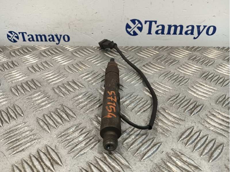 Recambio de inyector para renault scenic (ja..) 1.9 dti diesel referencia OEM IAM 8200047506  