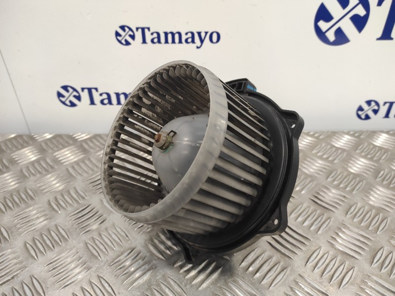 Recambio de motor calefaccion para chevrolet lacetti 2.0 diesel cat referencia OEM IAM 614470  