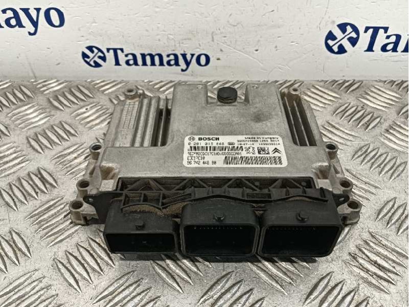 Recambio de centralita motor uce para peugeot 207 sw referencia OEM IAM 9674244680 9666729480 0281015848