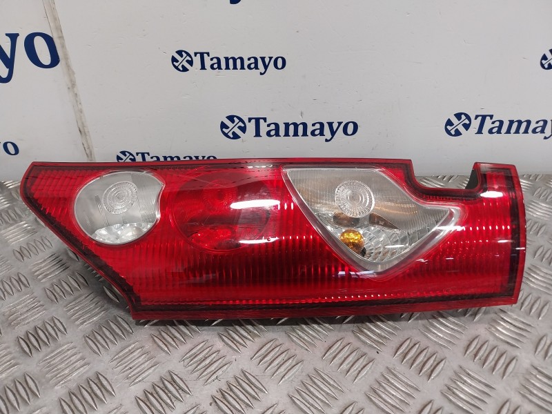 Recambio de piloto trasero derecho para renault kangoo (f/kc0) referencia OEM IAM 8200419945  8200419952