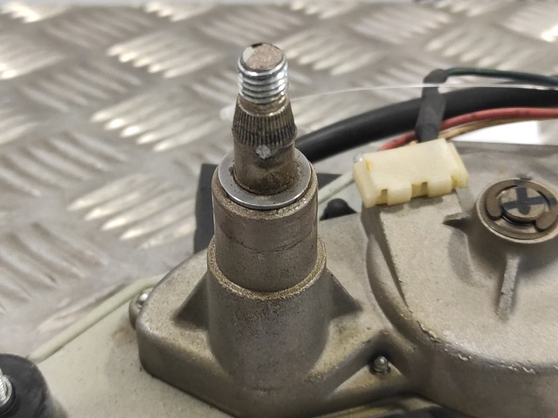Recambio de motor limpia trasero para chevrolet lacetti 2.0 diesel cat referencia OEM IAM 96447893  