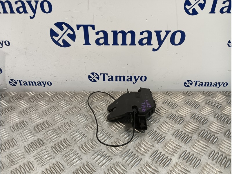 Recambio de cerradura maletero / porton para bmw serie 1 berlina (e81/e87) referencia OEM IAM 8196401  