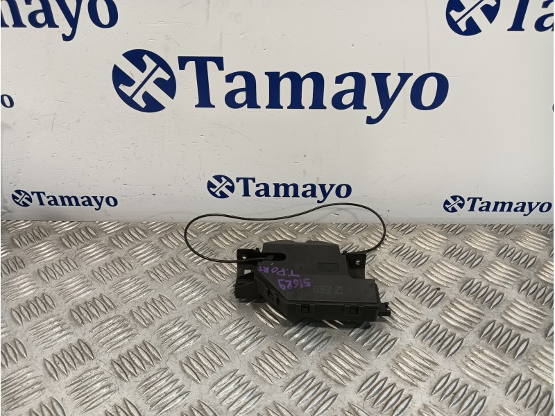 Recambio de cerradura maletero / porton para bmw serie 1 berlina (e81/e87) referencia OEM IAM 8196401  