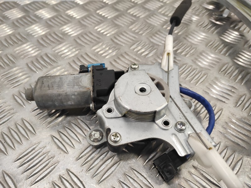 Recambio de elevalunas trasero izquierdo para chevrolet lacetti 2.0 diesel cat referencia OEM IAM 96475131  