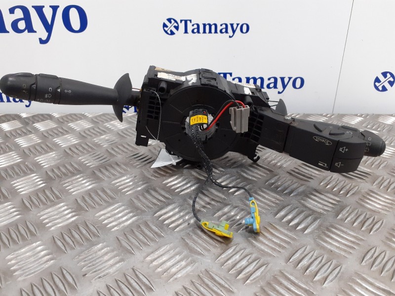 Recambio de mando multifuncion para renault laguna ii grandtour (kg0) 2.2 dci turbodiesel referencia OEM IAM 8200012245  