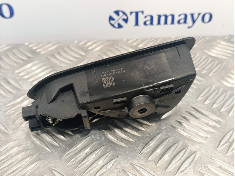 Recambio de maneta interior trasera derecha para renault captur ii 1.3 tce referencia OEM IAM 826721378R  