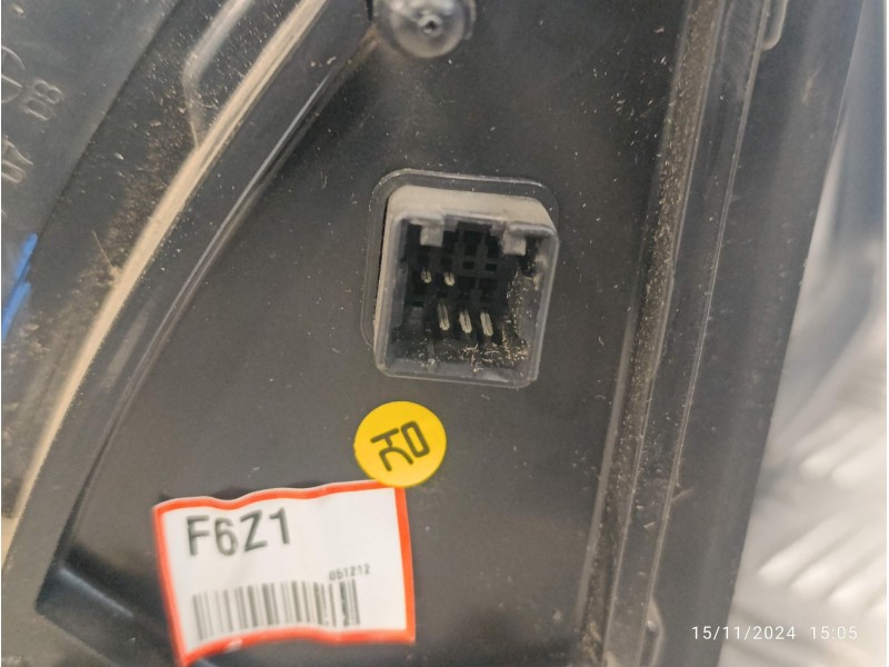 Recambio de retrovisor derecho para kia picanto referencia OEM IAM   