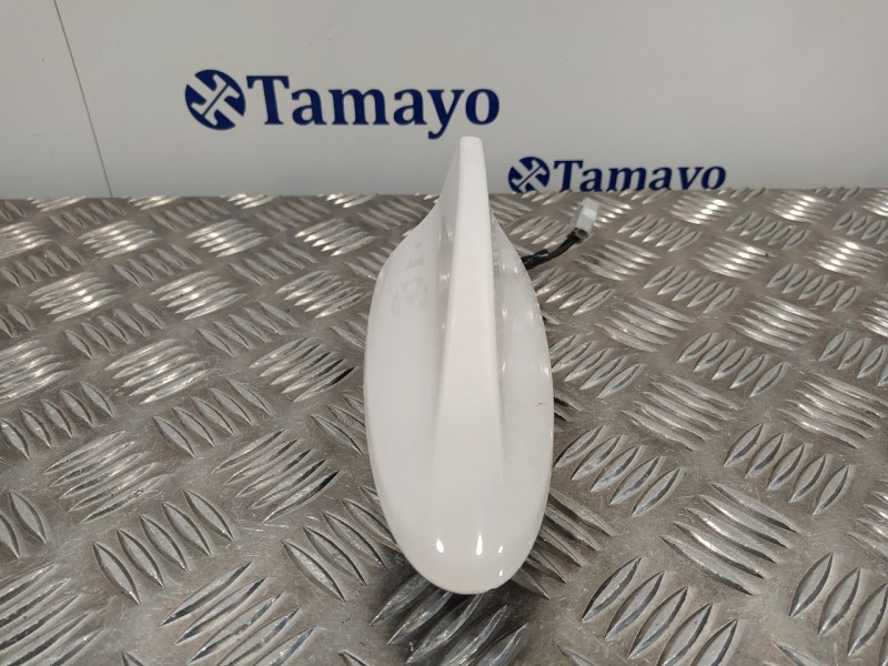 Recambio de antena para mazda 2 lim. () 1.5 16v cat referencia OEM IAM   