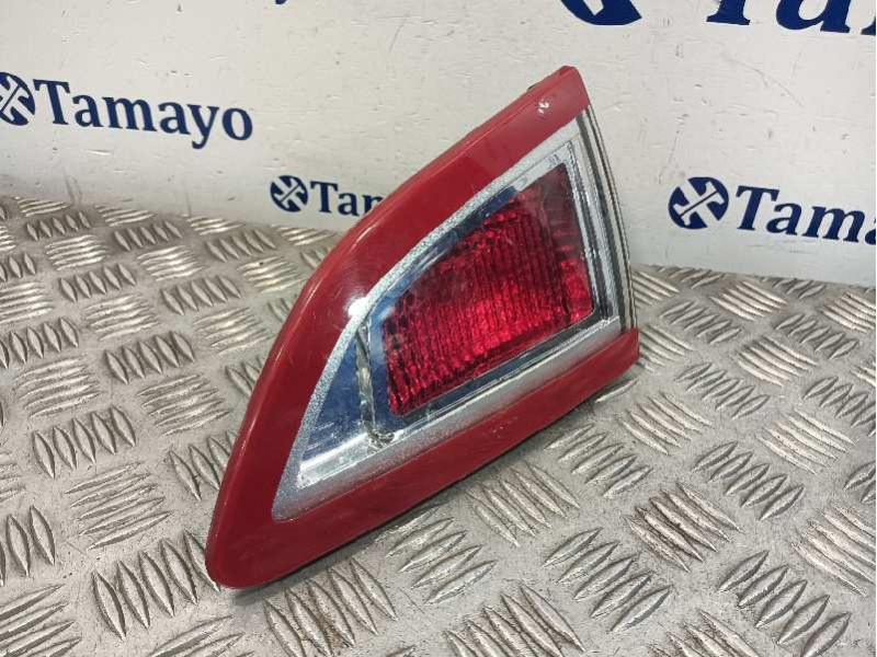 Recambio de piloto trasero derecho interior para renault scenic iii referencia OEM IAM 265550018R A056008 J95C0