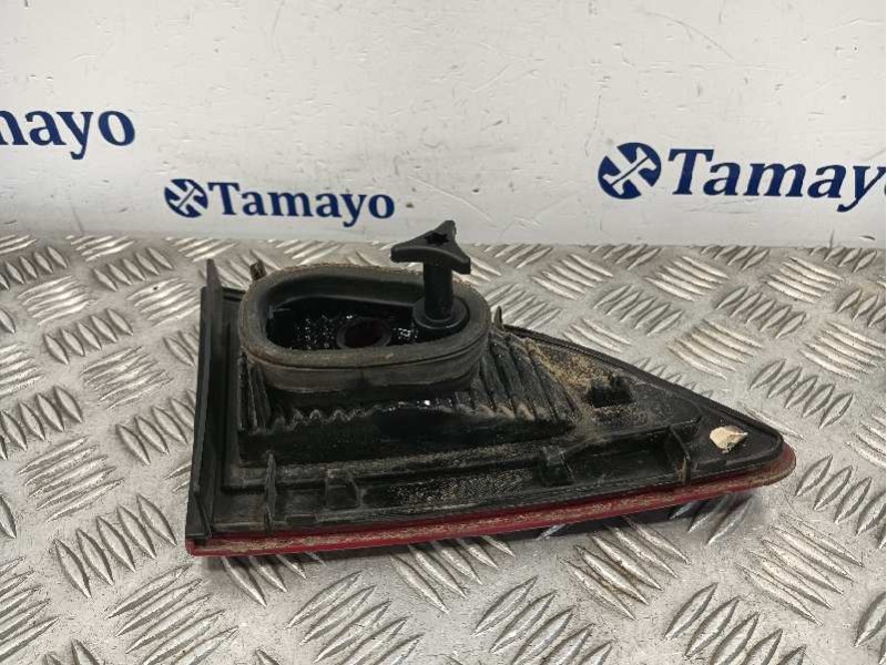 Recambio de piloto trasero derecho interior para renault scenic iii referencia OEM IAM 265550018R A056008 J95C0