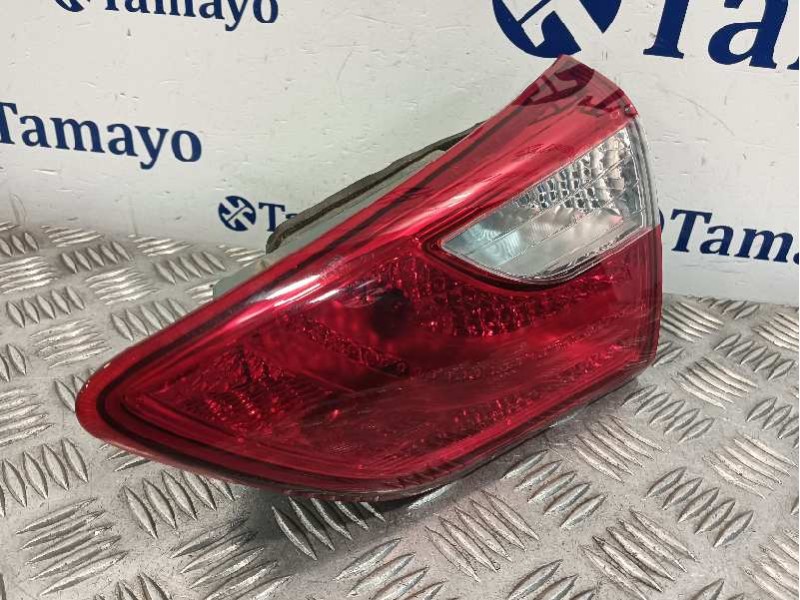 Recambio de piloto trasero derecho interior para hyundai i30 (gd) referencia OEM IAM 92404A5010  