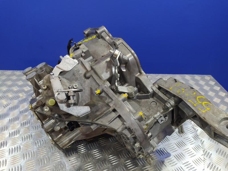 Recambio de caja cambios para opel astra gtc 1.7 16v cdti referencia OEM IAM F23  