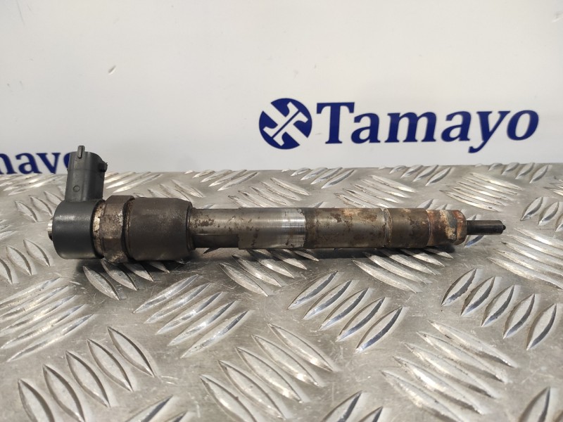 Recambio de inyector para fiat punto berlina (188) 1.9 jtd cat referencia OEM IAM 0445110172  