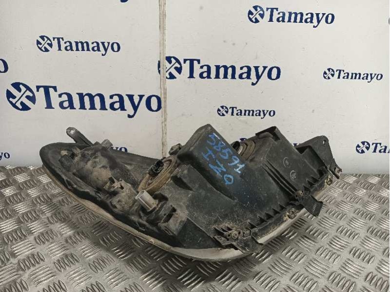 Recambio de faro izquierdo para toyota corolla verso (r1) referencia OEM IAM   