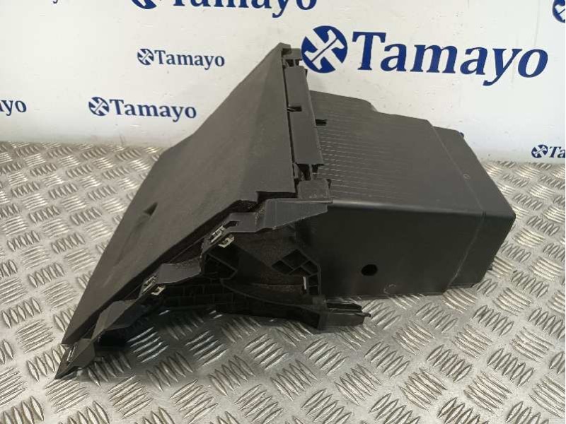 Recambio de guantera para renault clio v 1.0 tce referencia OEM IAM 689201984R  