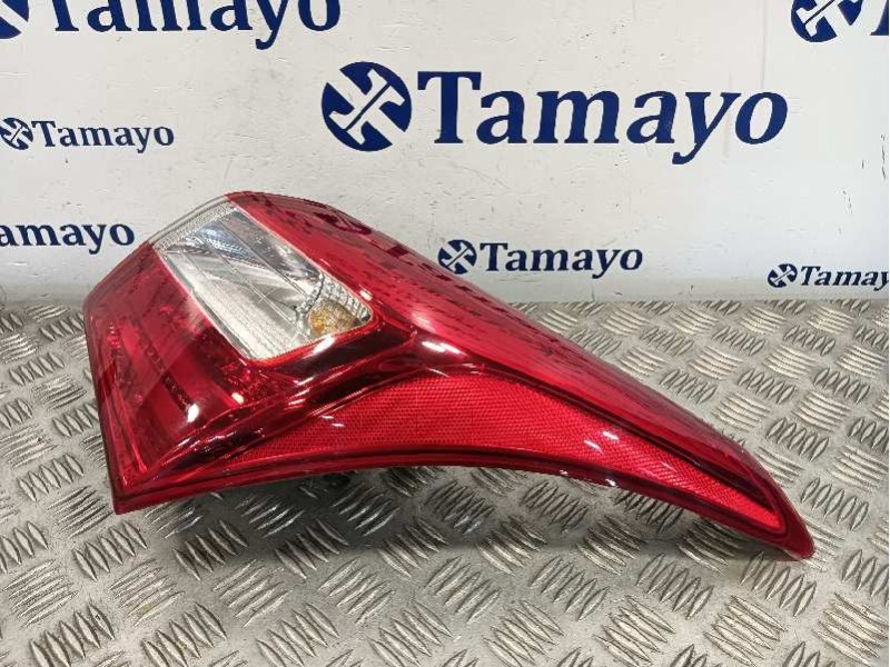 Recambio de piloto trasero derecho para hyundai i30 (gd) referencia OEM IAM 92402A50  