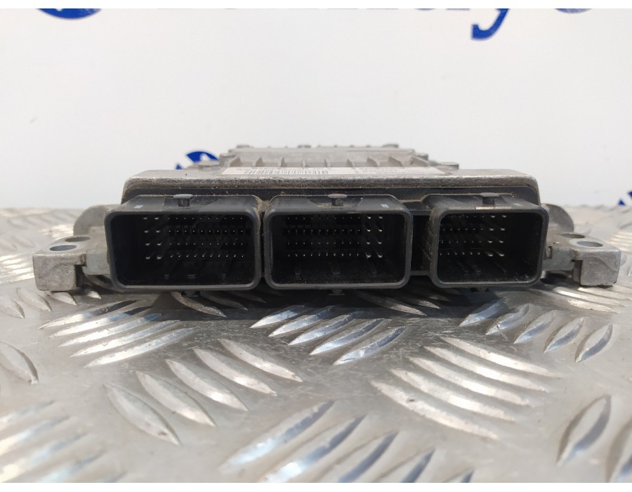 Recambio de centralita motor uce para renault scenic ii grand scenic ii referencia OEM IAM S122326110A 8200592611 8200659536