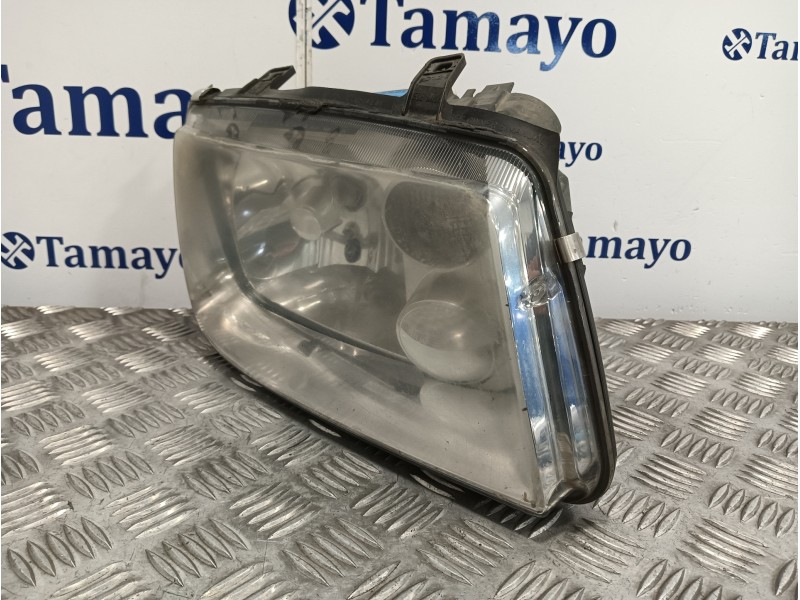 Recambio de faro derecho para volkswagen bora berlina (1j2) 1.9 sdi referencia OEM IAM   