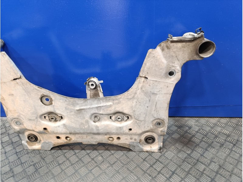 Recambio de puente delantero para renault megane iii berlina 5 p 1.2 16v referencia OEM IAM   