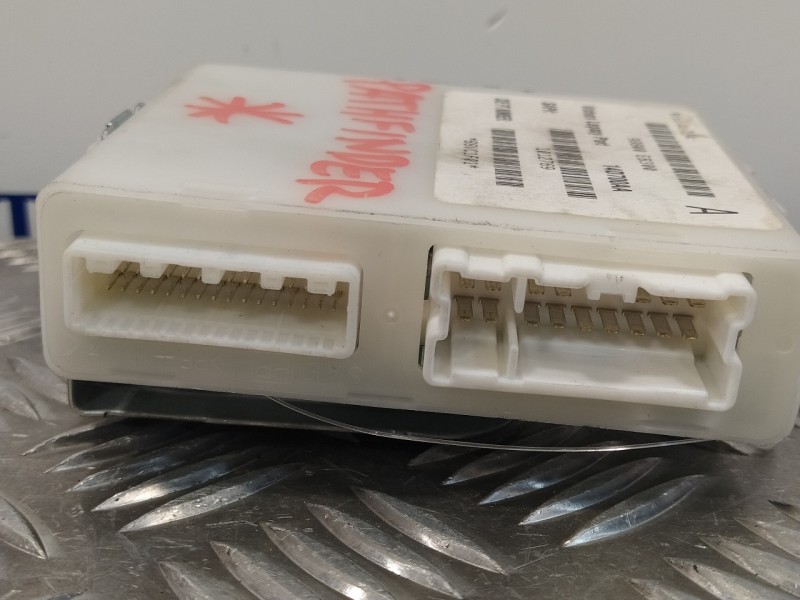 Recambio de modulo electronico para nissan pathfinder (r51) 2.5 dci diesel cat referencia OEM IAM 98800EB300  14D700AA