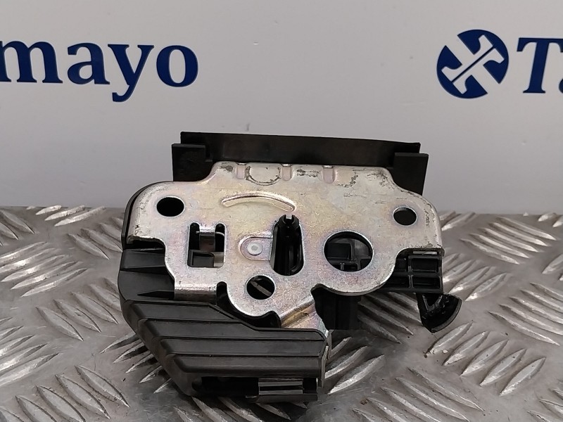 Recambio de cerradura maletero / porton para skoda rapid 1.6 tdi dpf referencia OEM IAM 5E0827505  