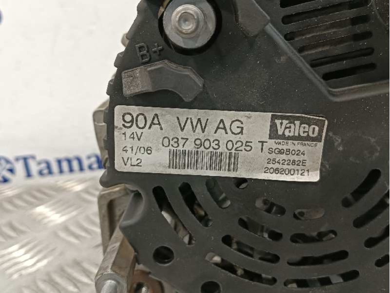 Recambio de alternador para seat ibiza (6l1) referencia OEM IAM 037903025T  2542282E