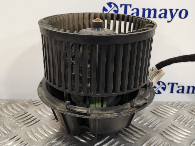 Recambio de motor calefaccion para dacia sandero 1.4 cat referencia OEM IAM N106609Z  GMVBOSCHX90