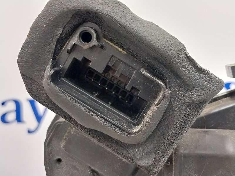 Recambio de cerradura puerta trasera izquierda para skoda rapid 1.6 tdi dpf referencia OEM IAM 5E0839015A  