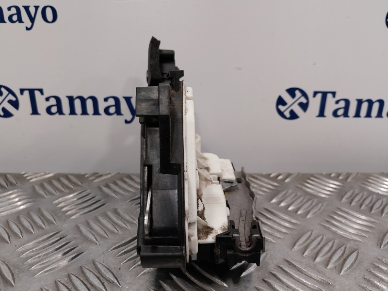 Recambio de cerradura puerta trasera izquierda para volkswagen polo (6c1) 1.0 referencia OEM IAM 6R4839015A  