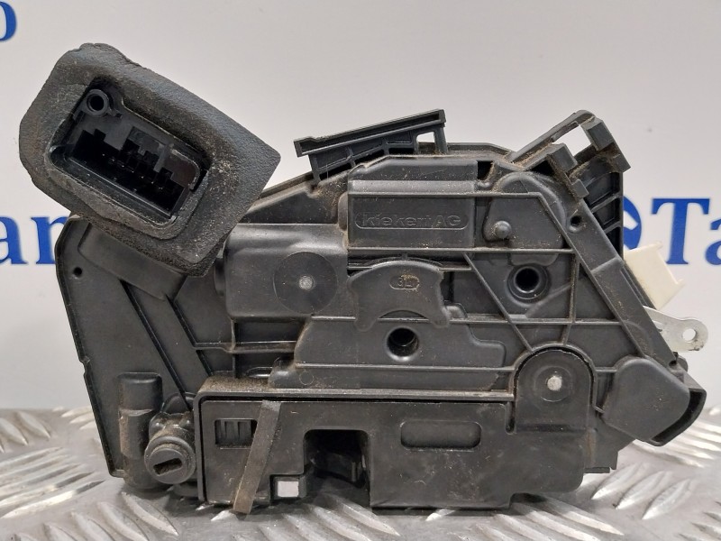 Recambio de cerradura puerta trasera izquierda para volkswagen polo (6c1) 1.0 referencia OEM IAM 6R4839015A  