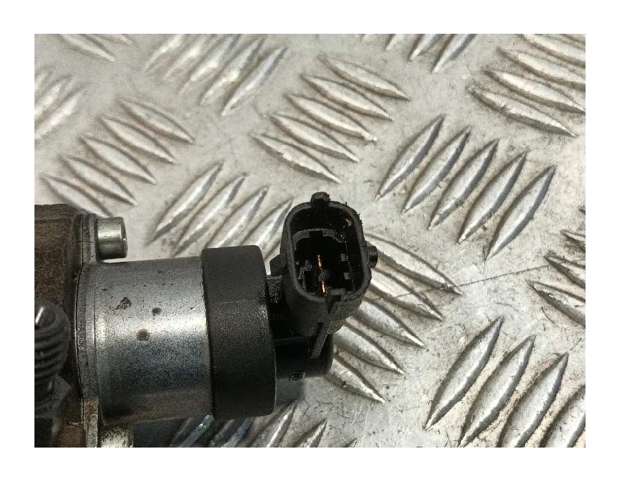 Recambio de bomba inyeccion para nissan qashqai (j10) 2.0 dci turbodiesel cat referencia OEM IAM H8200690744 0445010170 82008042