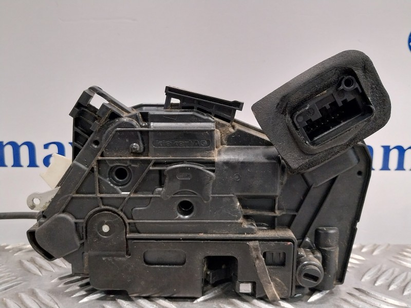 Recambio de cerradura puerta trasera derecha para volkswagen polo (6c1) 1.0 referencia OEM IAM 6R4839016A  