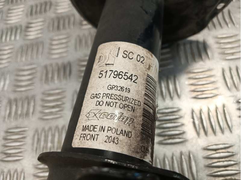 Recambio de amortiguador delantero izquierdo para fiat grande punto (199) referencia OEM IAM 51796542  