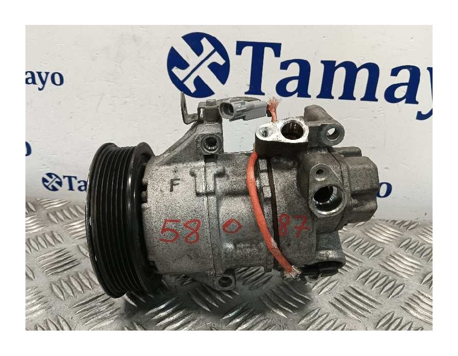 Recambio de compresor aire acondicionado para toyota yaris referencia OEM IAM 883100D212  