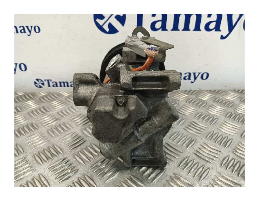 Recambio de compresor aire acondicionado para toyota yaris referencia OEM IAM 883100D212  