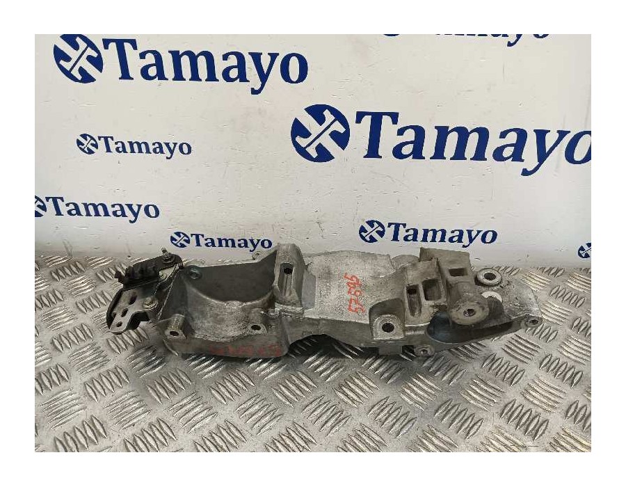 Recambio de soporte alternador para nissan qashqai (j10) 2.0 dci turbodiesel cat referencia OEM IAM 8200527320  