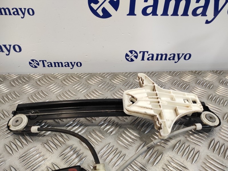 Recambio de elevalunas trasero izquierdo para volkswagen polo (6c1) 1.0 referencia OEM IAM 6R0959811N 0130822532 S850311253