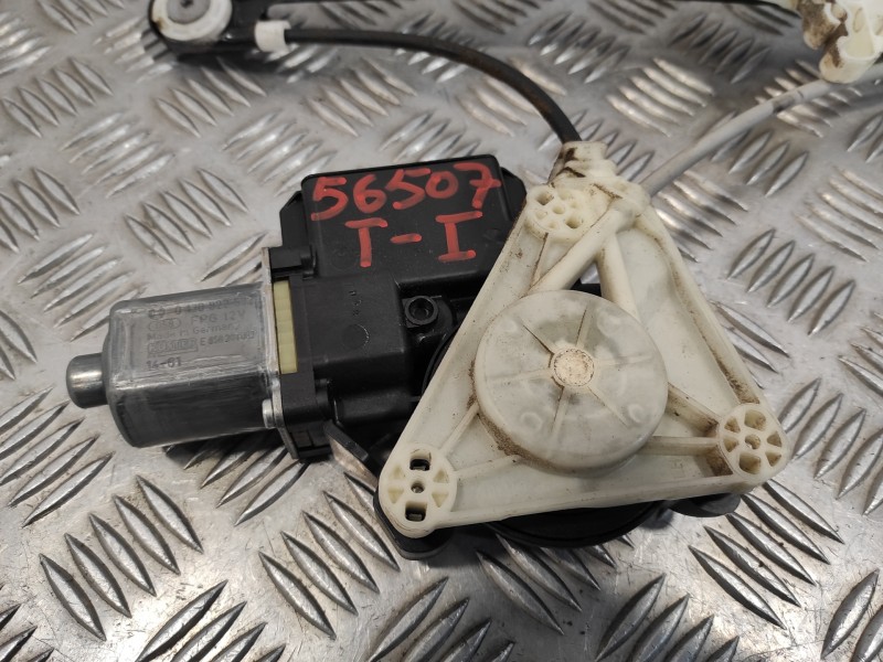 Recambio de elevalunas trasero izquierdo para volkswagen polo (6c1) 1.0 referencia OEM IAM 6R0959811N 0130822532 S850311253