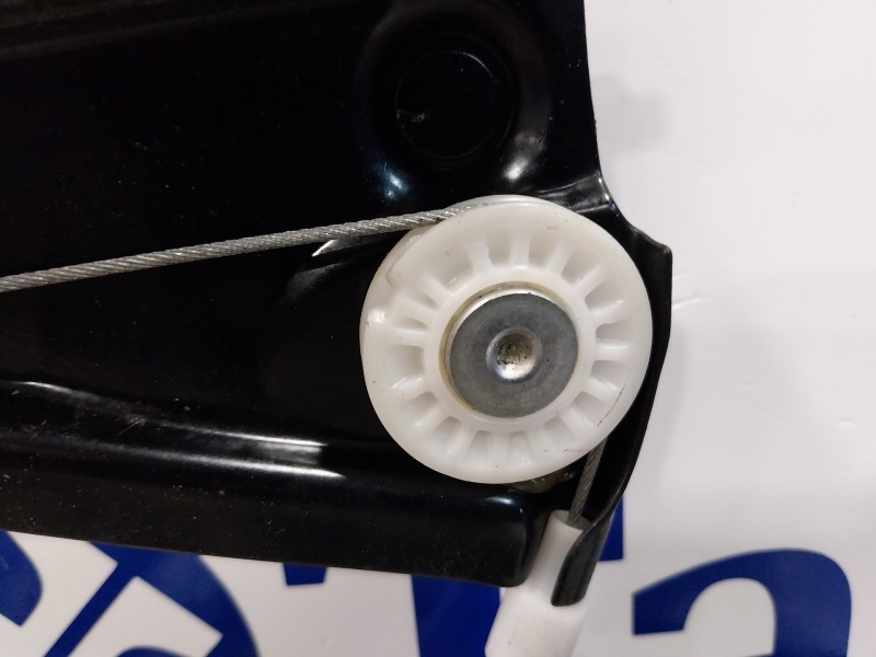 Recambio de elevalunas delantero izquierdo para volkswagen polo (6c1) 1.0 referencia OEM IAM 6R0959801AT 0130822531 S850311238A