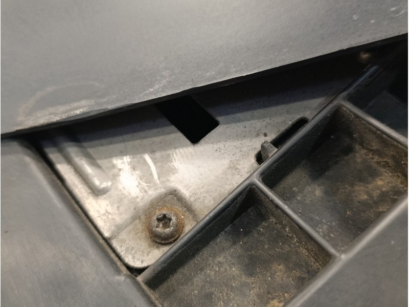 Recambio de faro izquierdo para audi q7 (4l) 3.0 v6 24v tdi referencia OEM IAM 4L0941004A  89312900