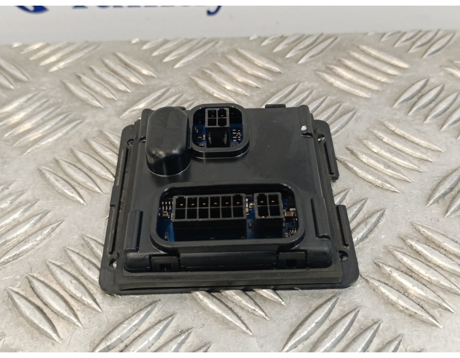 Recambio de centralita faros xenon para audi q7 (4l) 3.0 v6 24v tdi referencia OEM IAM 7L6941329A  89391420