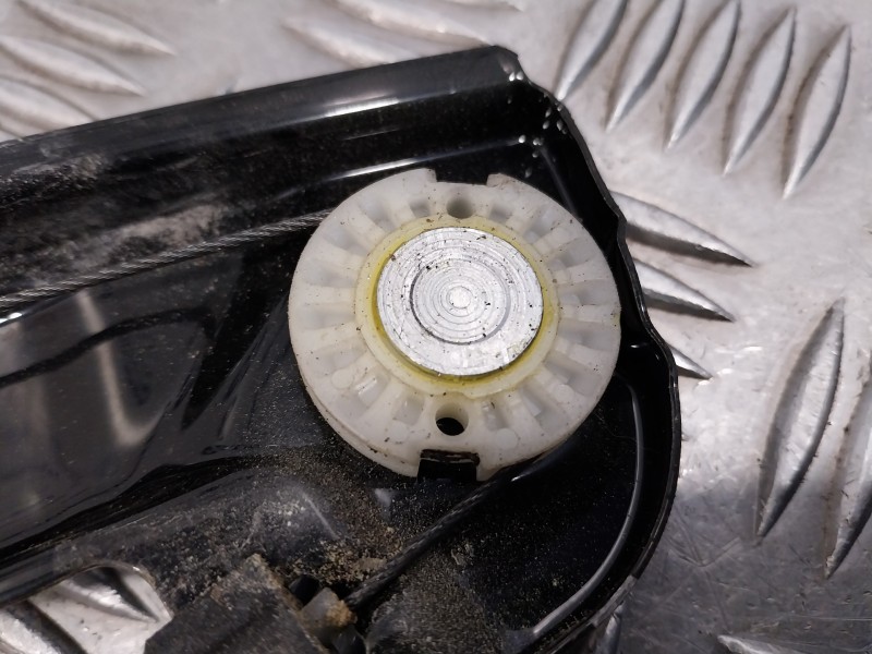 Recambio de elevalunas trasero derecho para skoda rapid 1.6 tdi dpf referencia OEM IAM 5JA959812L  A72056112