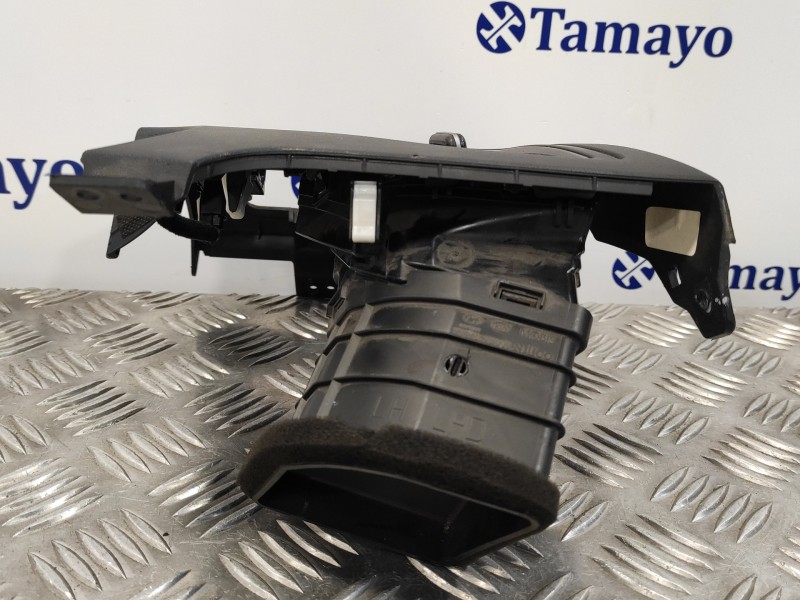 Recambio de rejilla aireadora para hyundai ix35 1.7 crdi cat referencia OEM IAM 974802S0009P  847202Y0009P