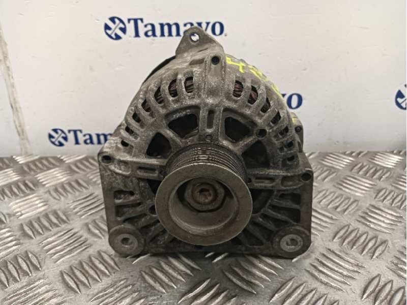 Recambio de alternador para renault megane ii berlina 5p dynamique referencia OEM IAM 8200290215  