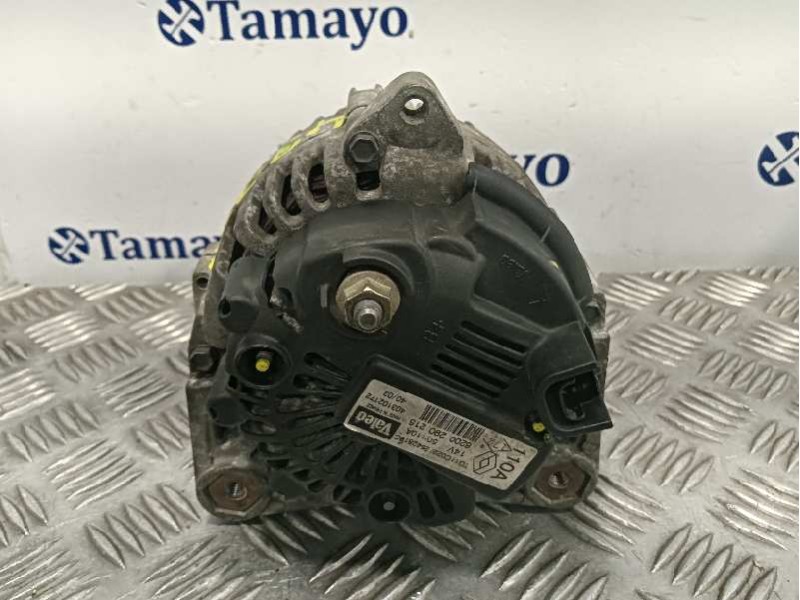 Recambio de alternador para renault megane ii berlina 5p dynamique referencia OEM IAM 8200290215  